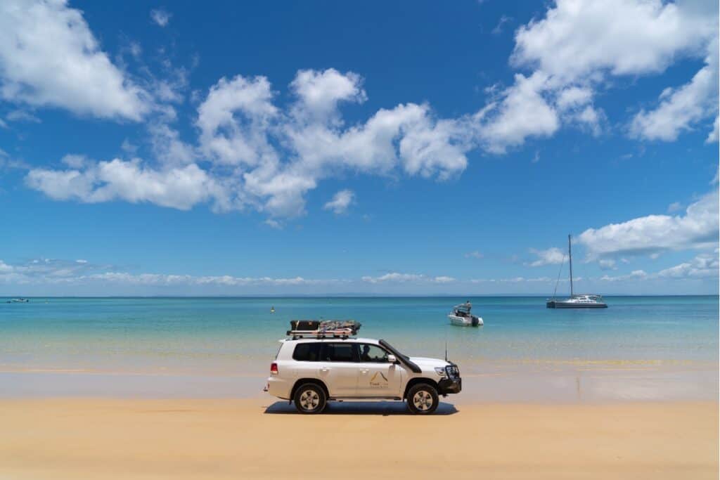 4WD on Moreton Island