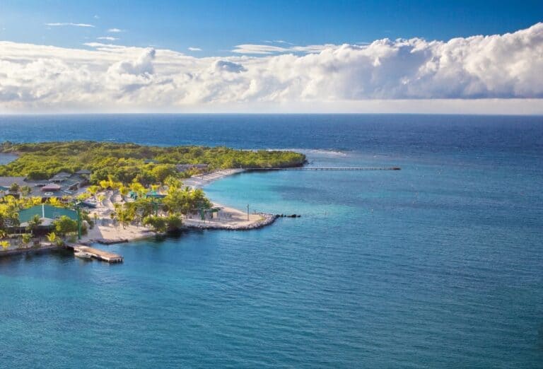 Is Roatan Safe? Mahogany Bay in Roatan, Honduras