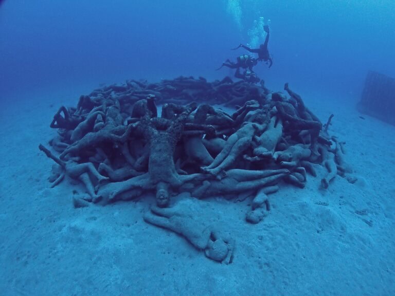 Museo Atlantico - a popular diving spot in Lanzarote