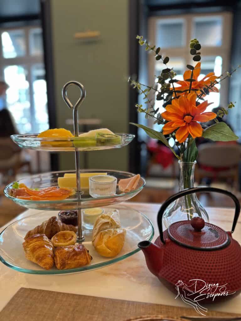 Breakfast at Le Consulat Hotel Lisbon