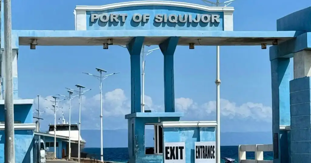 Siquijor port arc.