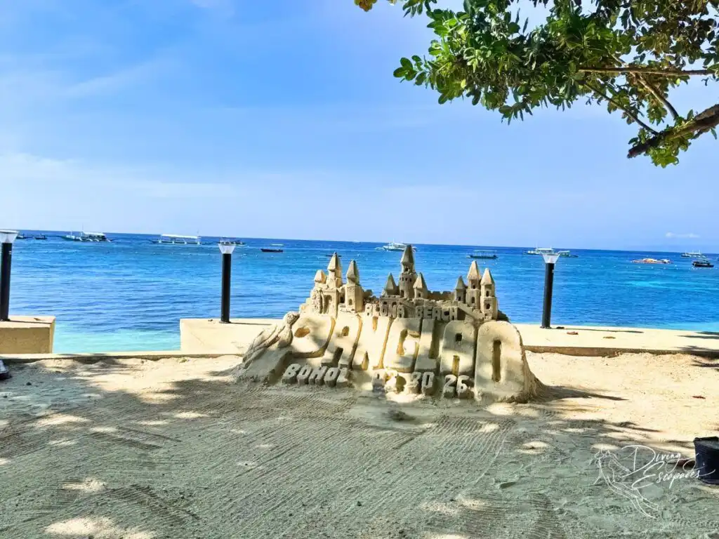 Alona Beach in Panglao, Bohol